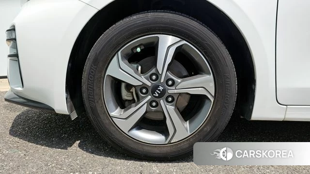 Kia Come New K3 id 4390280 из Кореи 15