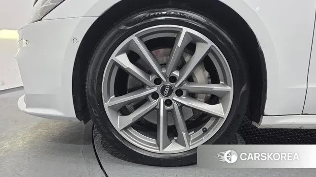 Audi A7 (4K) id 3753806 из Кореи 15