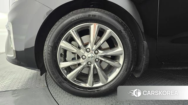 Kia The New Carnival id 4595057 из Кореи 29