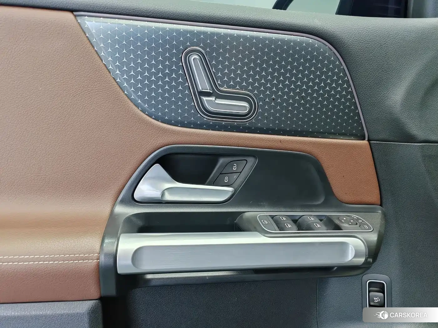 Mercedes-Benz GLB id 4674494 из Китая 15