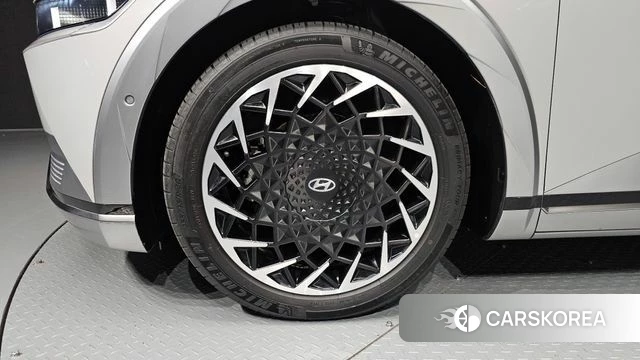 Hyundai Ionic 5 id 4879978 из Кореи 28