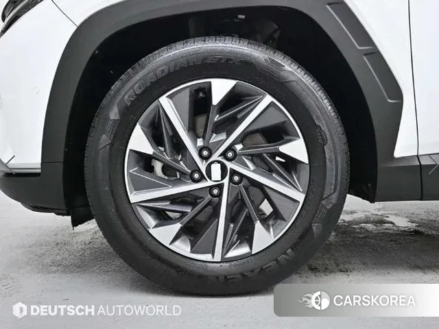 Hyundai Tucson (NX4) id 3008087 из Кореи 15