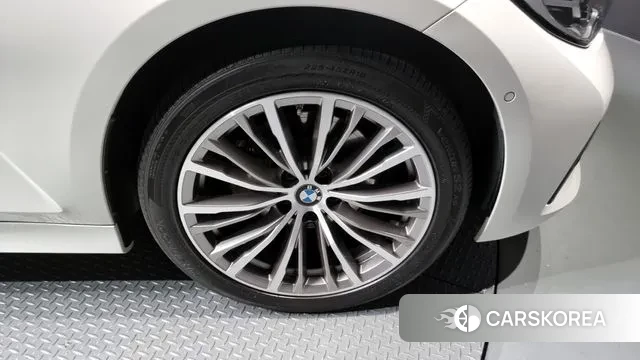 BMW 3 Series (G20) id 2931494 из Кореи 15