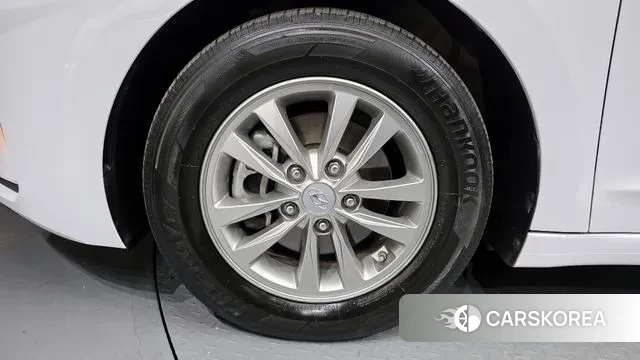 Hyundai The New Avante AD id 3541050 из Кореи 15