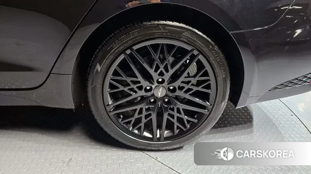 Genesis The New G70 id 3597341 из Кореи 15