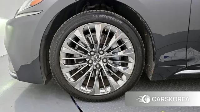 Lexus LS500h 5th generation id 3536188 из Кореи 15