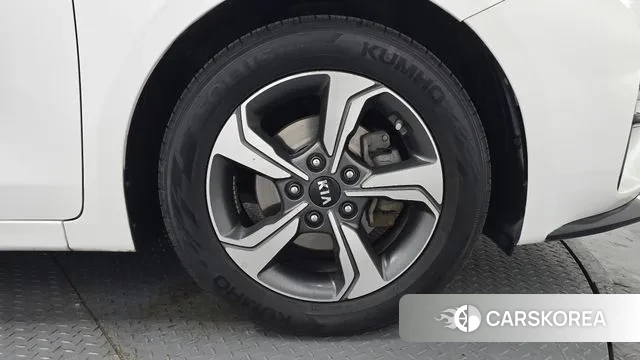 Kia Come New K3 id 3728766 из Кореи 15