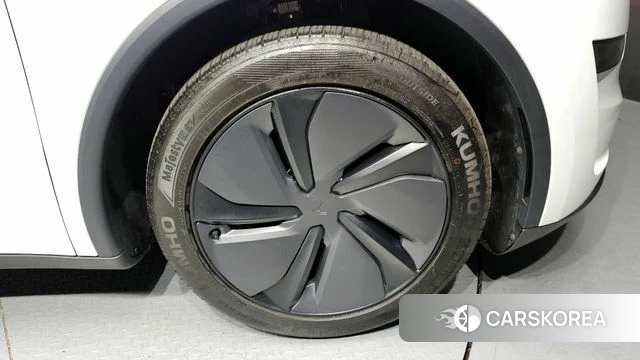 Tesla Model Y id 4329379 из Кореи 25