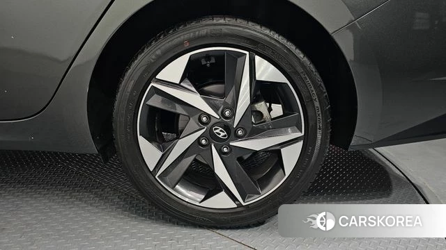 Hyundai Avante (CN7) id 3832931 из Кореи 15