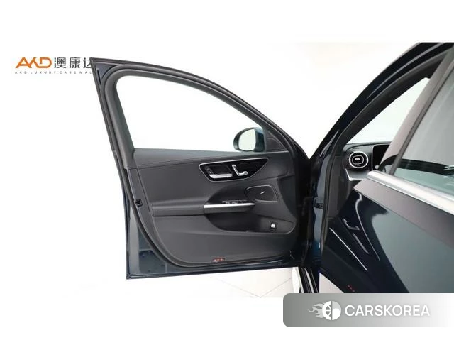 Mercedes-Benz Class C 2023 Зеленый из Китая, фото 5