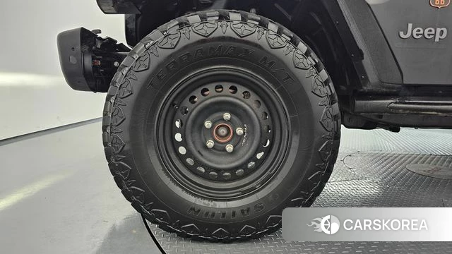 Jeep Gladiator (JT) id 3898387 из Кореи 15