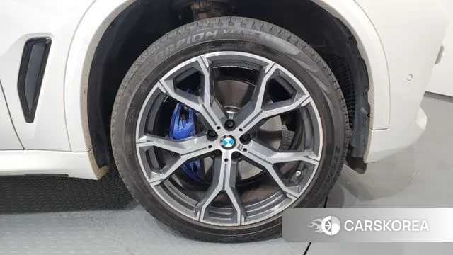 BMW X5 (G05) id 3591926 из Кореи 15