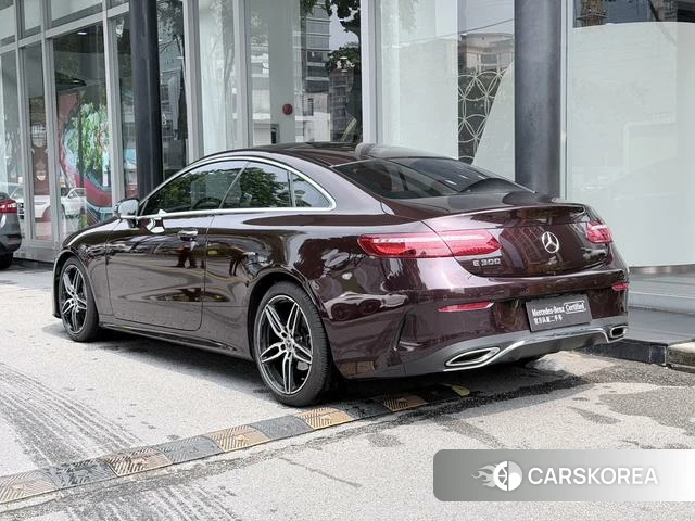 Mercedes-Benz E-class (imported) id 4254433 из Китая 21