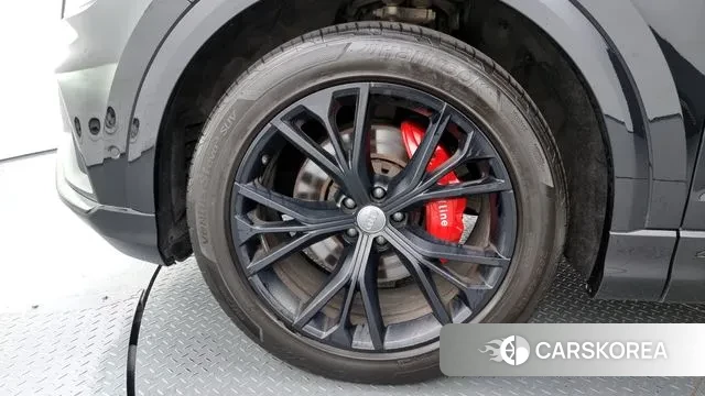 Audi Q8 (4M) id 3017760 из Кореи 15