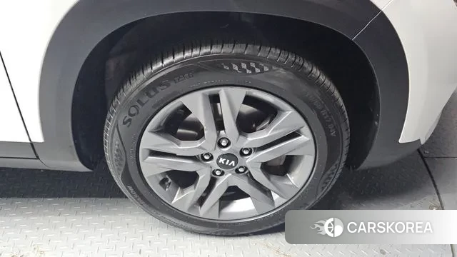 Kia Seltos id 3525184 из Кореи 15