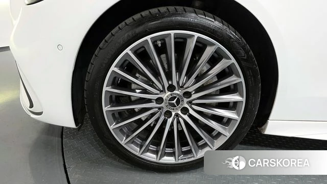 Mercedes-Benz C-Class W206 id 3897808 из Кореи 15