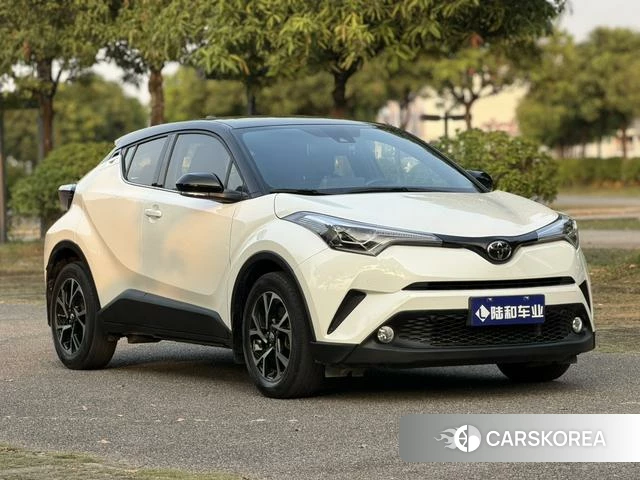 Toyota C-HR id 3896189 из Китая 21