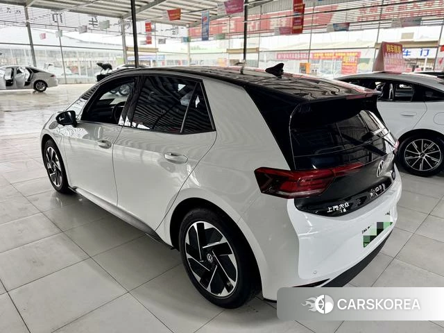 Volkswagen ID.3 id 4329125 из Китая 8