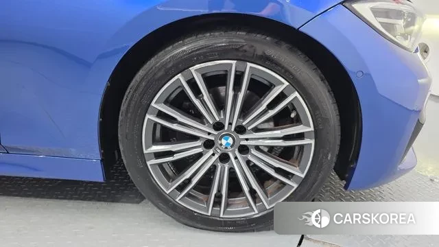 BMW 3 Series (G20) id 3488897 из Кореи 15