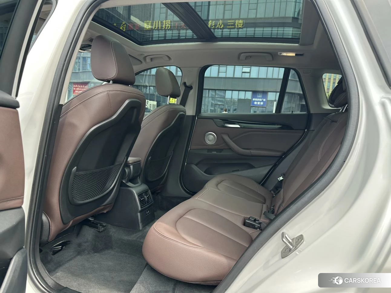 BMW X1 id 4440698 из Китая 14