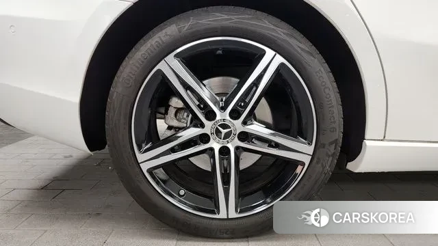 Mercedes-Benz A-Class W177 id 3493912 из Кореи 15