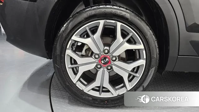 Kia Seltos id 3407163 из Кореи 15