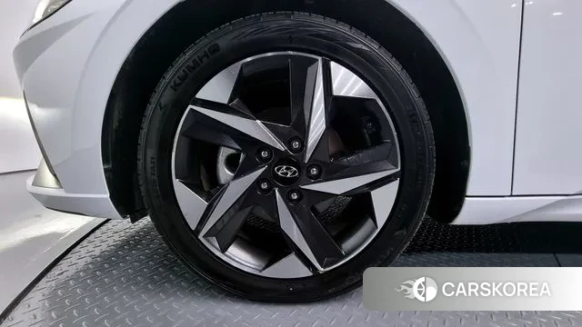 Hyundai Avante (CN7) id 3384082 из Кореи 15