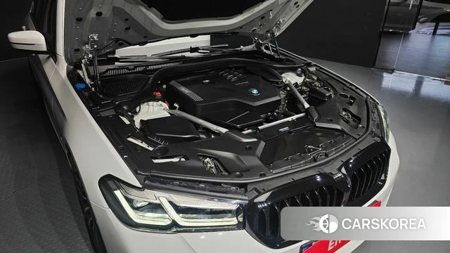 BMW 5 Series (G30) id 4692191 из Кореи 33