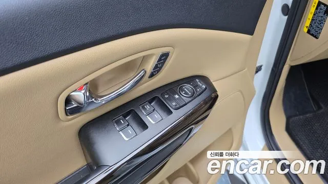 Kia The New Carnival id 2696458 из Кореи 15