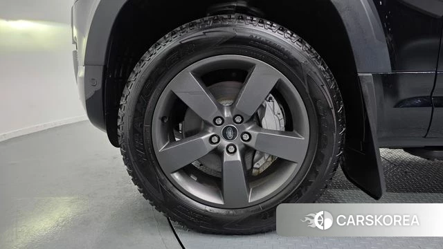 Land Rover Defender (L663) id 3909249 из Кореи 15