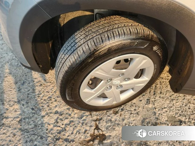 Hyundai Venue id 3819515 из Кореи 15