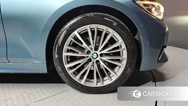 BMW 3 Series (G20) id 3577517 из Кореи 15