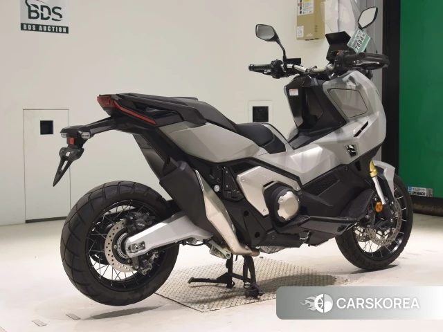 Проданный Honda X-ADV 750 2025 из Японии