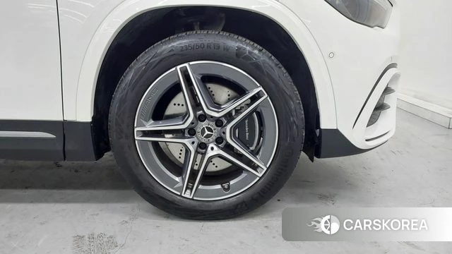 Mercedes-Benz GLA - Class H247 id 4248216 из Кореи 12