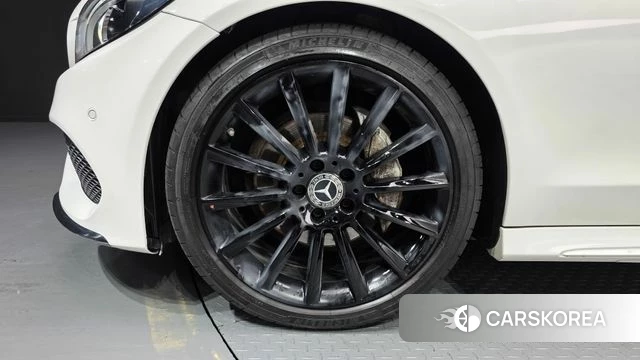 Mercedes-Benz C-Class W205 id 4531069 из Кореи 25
