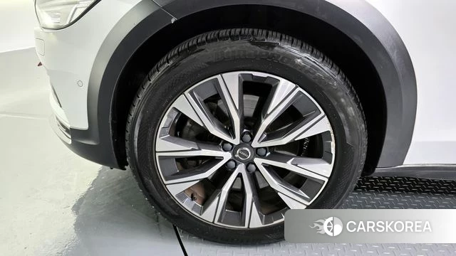 Volvo V90 Cross-Country id 4293685 из Кореи 29