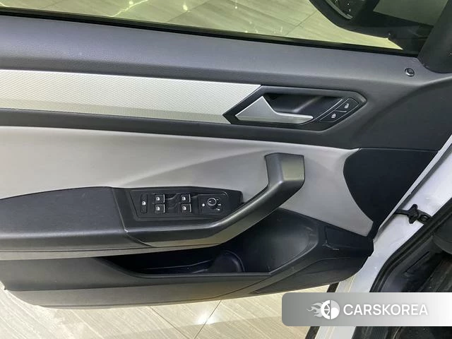 Volkswagen Exploring songs id 4273589 из Китая 16