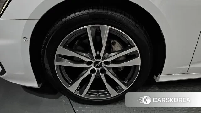 Audi A6 (C8) id 3237654 из Кореи 15