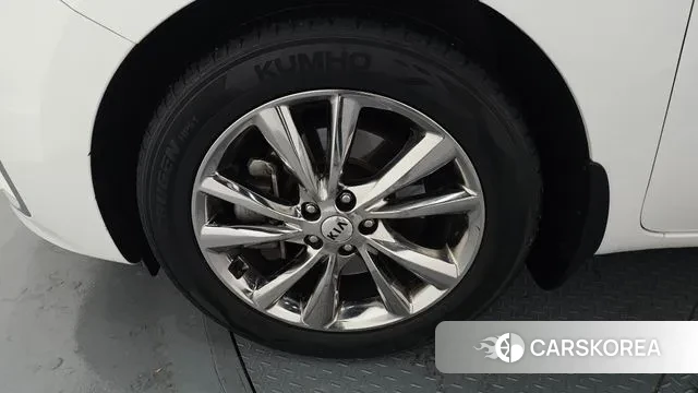 Kia The New Carnival id 3514743 из Кореи 15