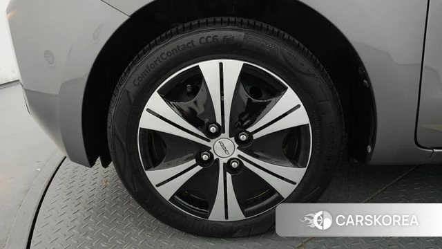 Kia The New Kia Ray id 4650489 из Кореи 25