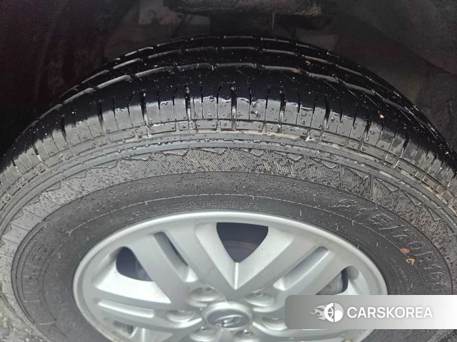 Hyundai The New Grand Starex id 4557785 из Кореи 15