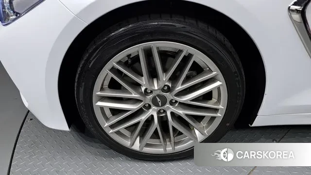 Genesis G70 id 3499736 из Кореи 15