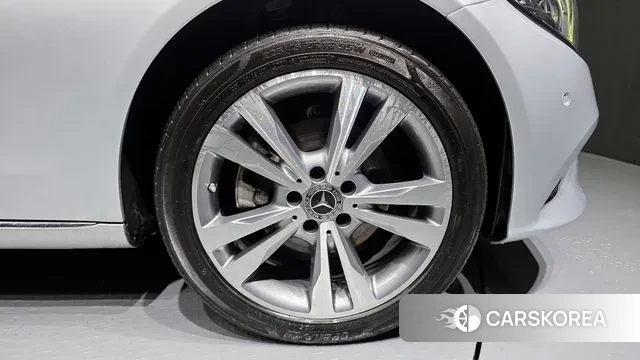 Mercedes-Benz C-Class W205 id 3233166 из Кореи 15