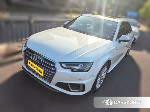 Audi A4L 2019 Белый из Китая, фото 5