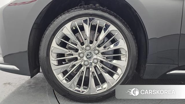 Lexus LS500h 5th generation id 3843191 из Кореи 15