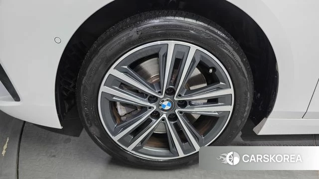 BMW 1 Series (F40) id 4355709 из Кореи 25