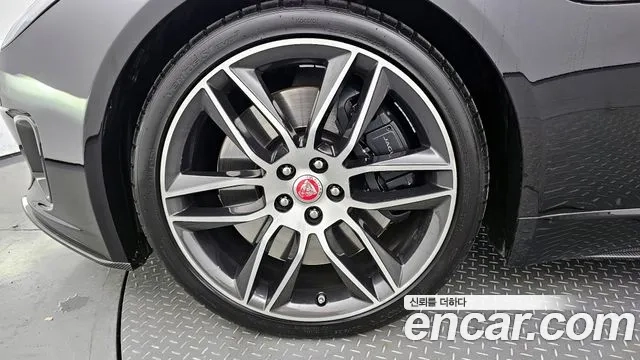 Jaguar F-TYPE id 2908029 из Кореи 15