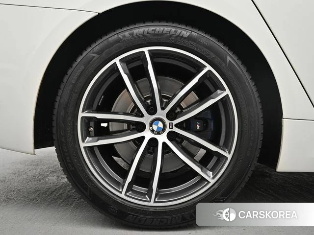 BMW 5 Series (G30) id 4784526 из Кореи 15