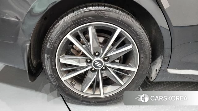 Hyundai The New Grandeur IG id 3942336 из Кореи 15