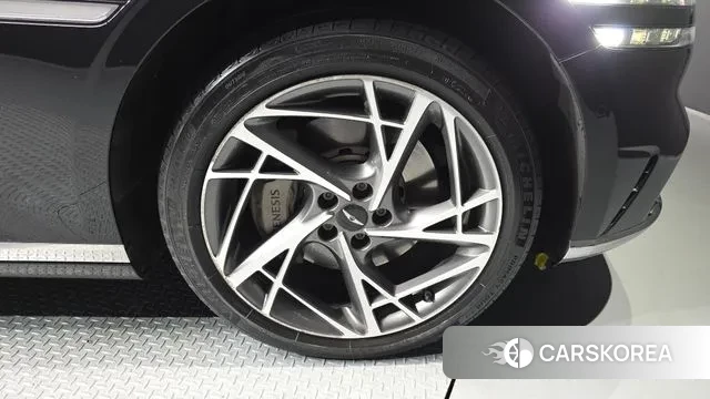 Genesis G90 (RS4) id 3726739 из Кореи 15